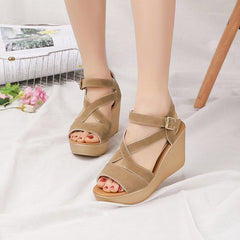 LUXE CHIC Wedge sandals