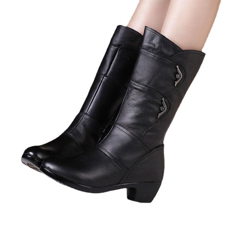 LUXE CHIC Women's Fashion Velvet Padded Warm Round Head Upper-wrapping Boots